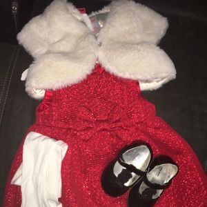 NEW Beautiful dress with shoes